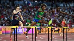 Dos Santos Blazes to 45.98 as Jefferson-Wooden and Bednarek Seal Sprint Doubles in Budapest