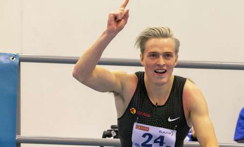 Warholm Clocks New Norweagian 400m Indoor Record Watch Athletics