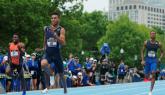 Van Niekerk wins 200m in Boston with 19.84 seconds
