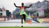 Kipchoge to face Mo Farah at London Marathon 2018