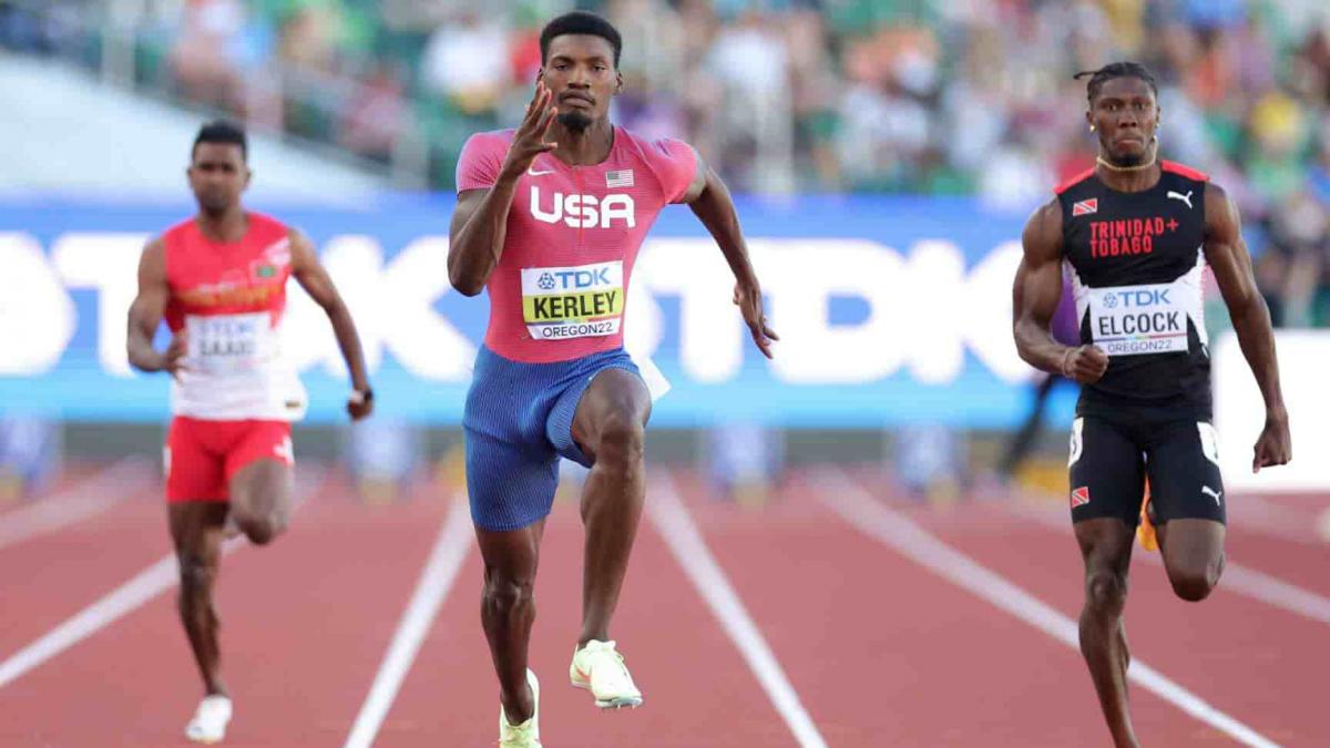 Kerley wins World Championships 100m title as the USA sweeps the podium
