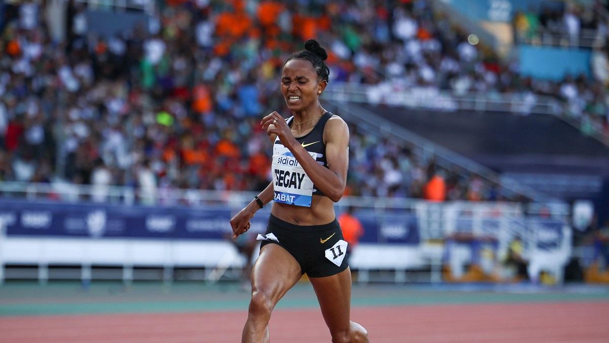Gudaf Tsegay Destorys 5000m World Record with 1400.21 in Eugene