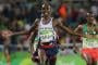 Mo Farah defends 10,000m Olympic title in style