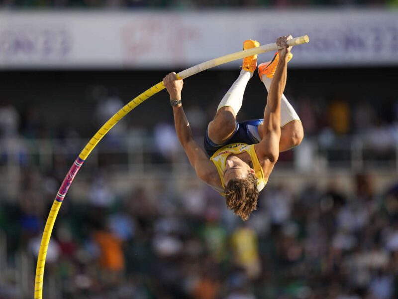 Watch Decathlon: Pole Vault A